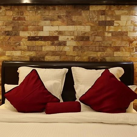 Shangrila Resort Hotel イスラマバード エクステリア 写真